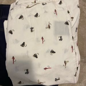 Eddie Bauer full size fishing lure fitted sheet.